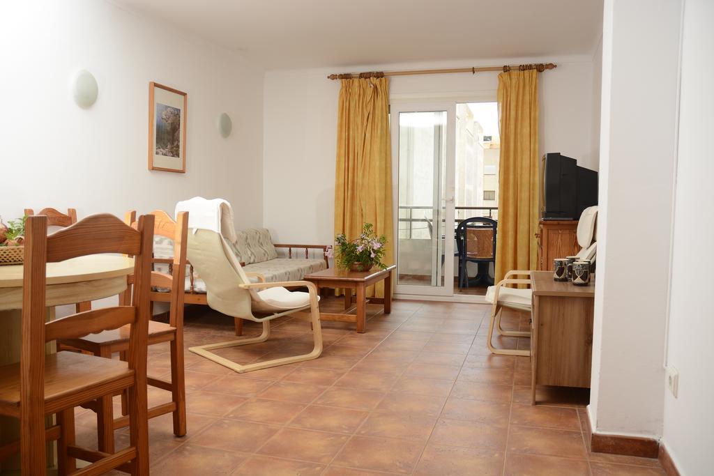 Sa Marina Apartment Cala Millor  Bilik gambar